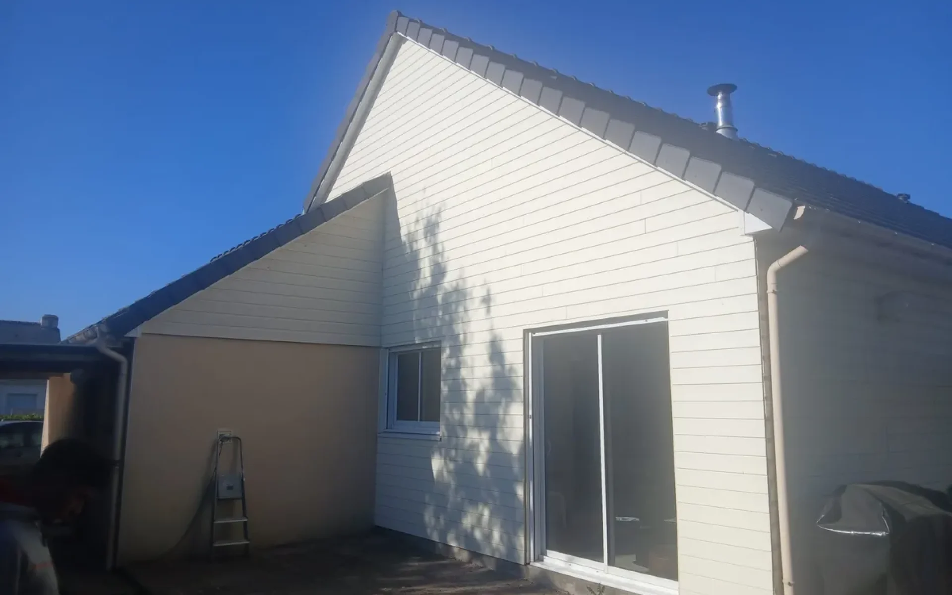 realisation-bardage-ossature-bois-simon-charpente-bois-charpentier-vallons-de-l-erdre (2)